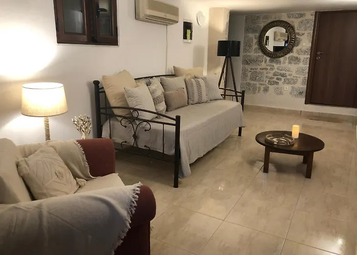 Kamares Cave House 3