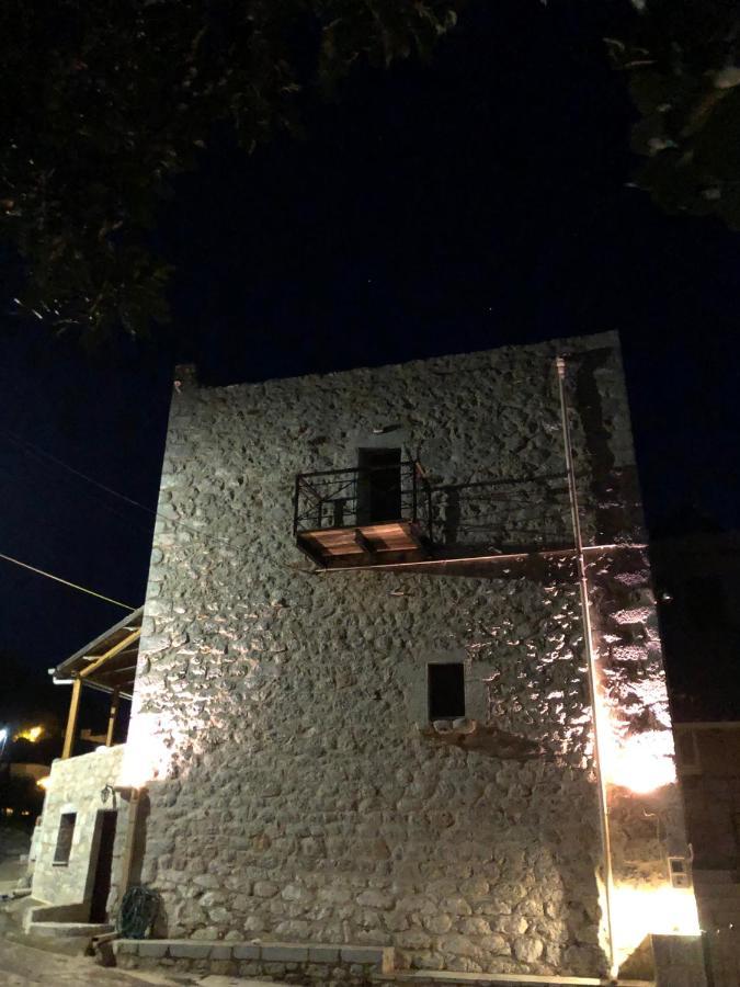 Kamares Cave House 3 Apartment Alika