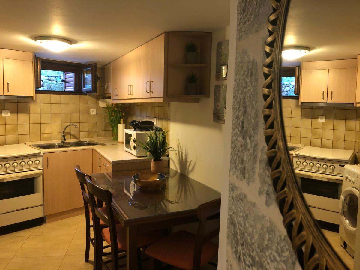 Kamares Cave House 3 *