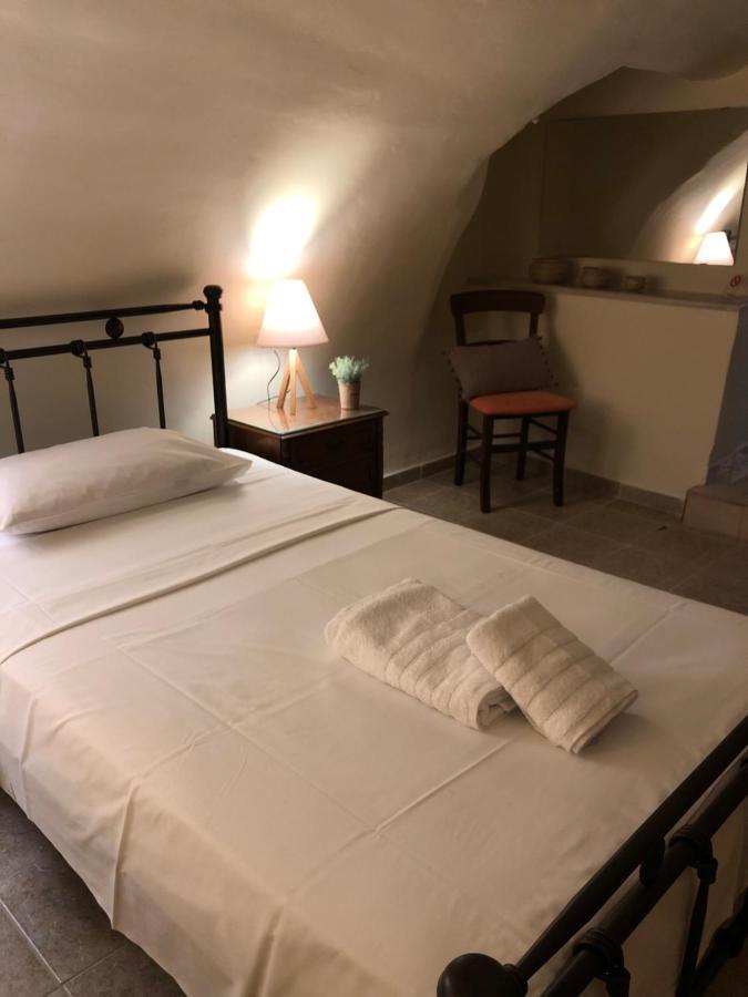 Apartment Kamares Cave House 3 Alika